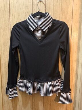 Black Striped-Trim Layered V-Neck Long Sleeve Top